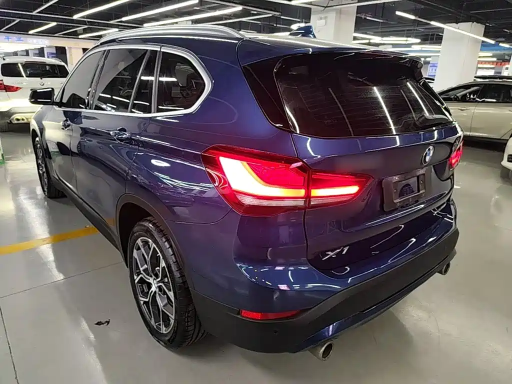 BMW X1 — фото 4