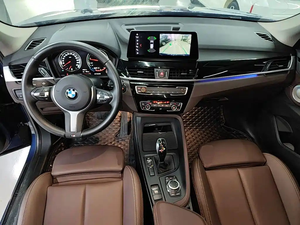 BMW X1 — фото 9