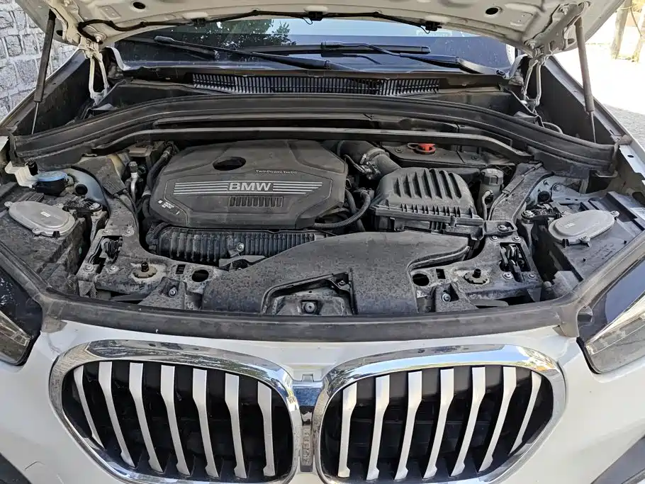 BMW X1 — фото 9