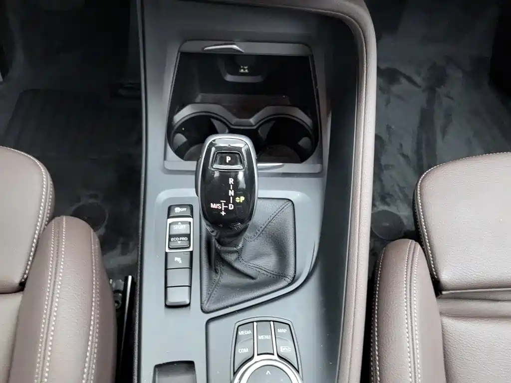 BMW X1 — фото 13