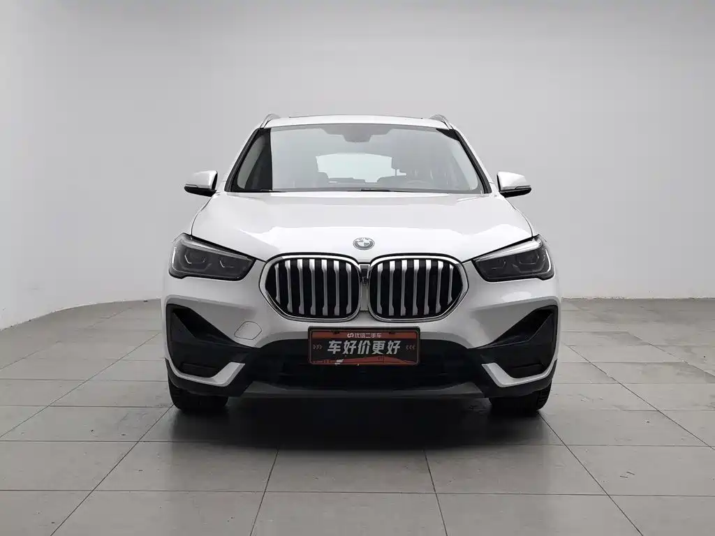 BMW X1 — фото 3