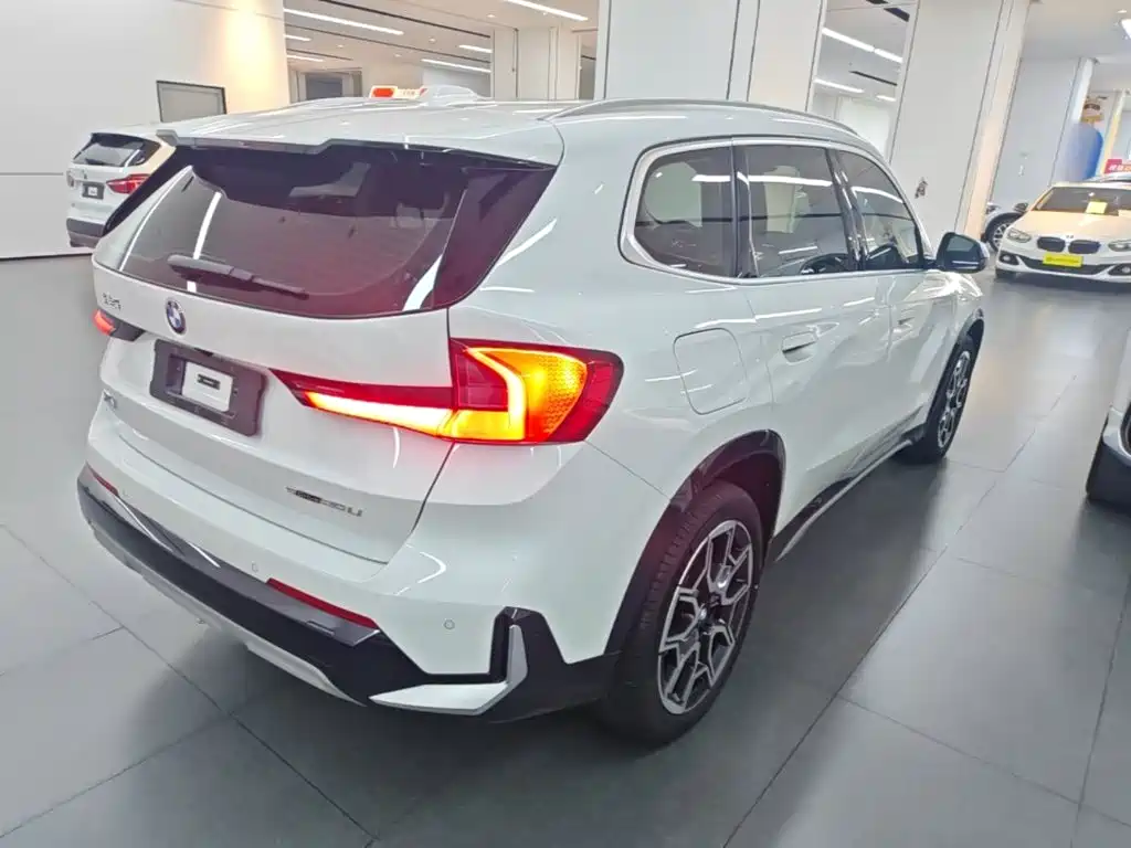 BMW X1 — фото 6