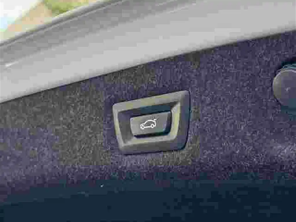 BMW 5 Series — фото 9