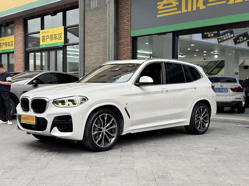 BMW X3 — фото 4