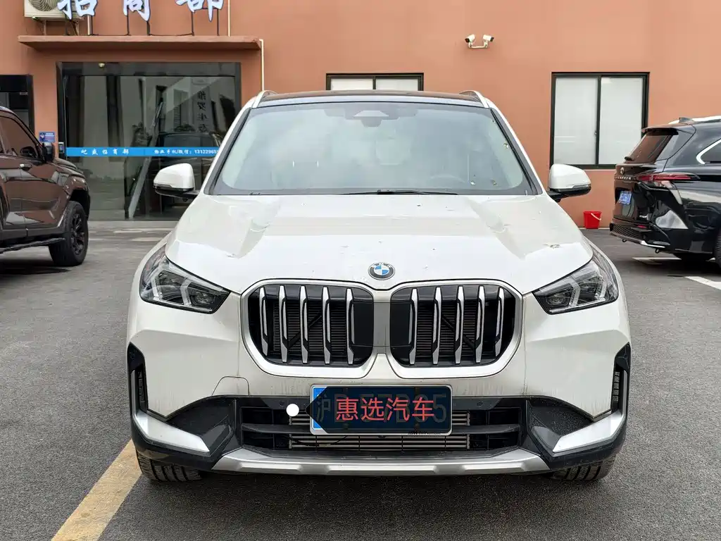 BMW X1 — фото 2