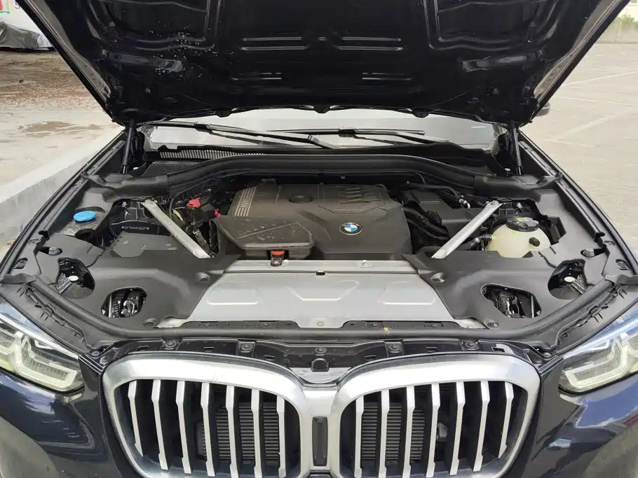 BMW X3 — фото 10