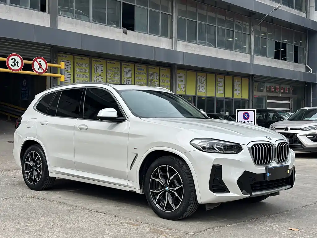 BMW X3 — фото 3