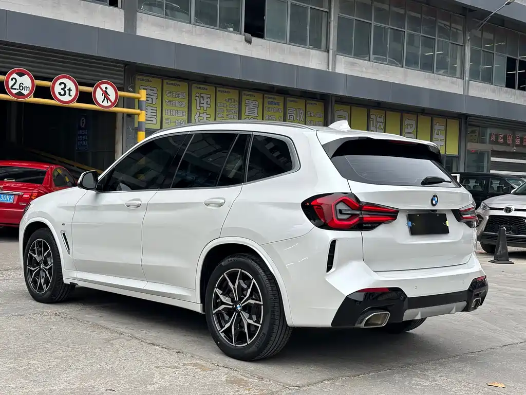BMW X3 — фото 5
