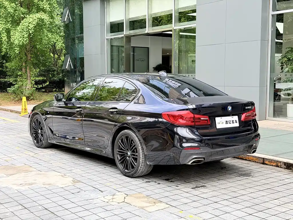 BMW 5 Series (Import) — фото 5