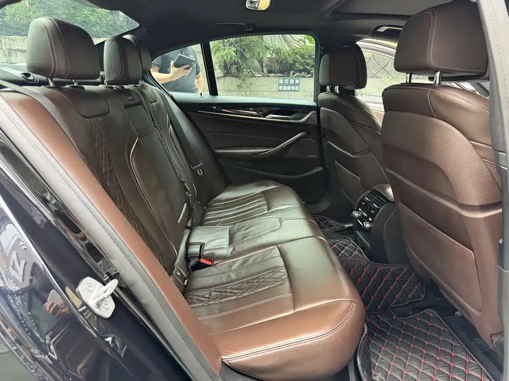 BMW 5 Series (Import) — фото 10