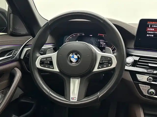 BMW 5 Series — фото 11