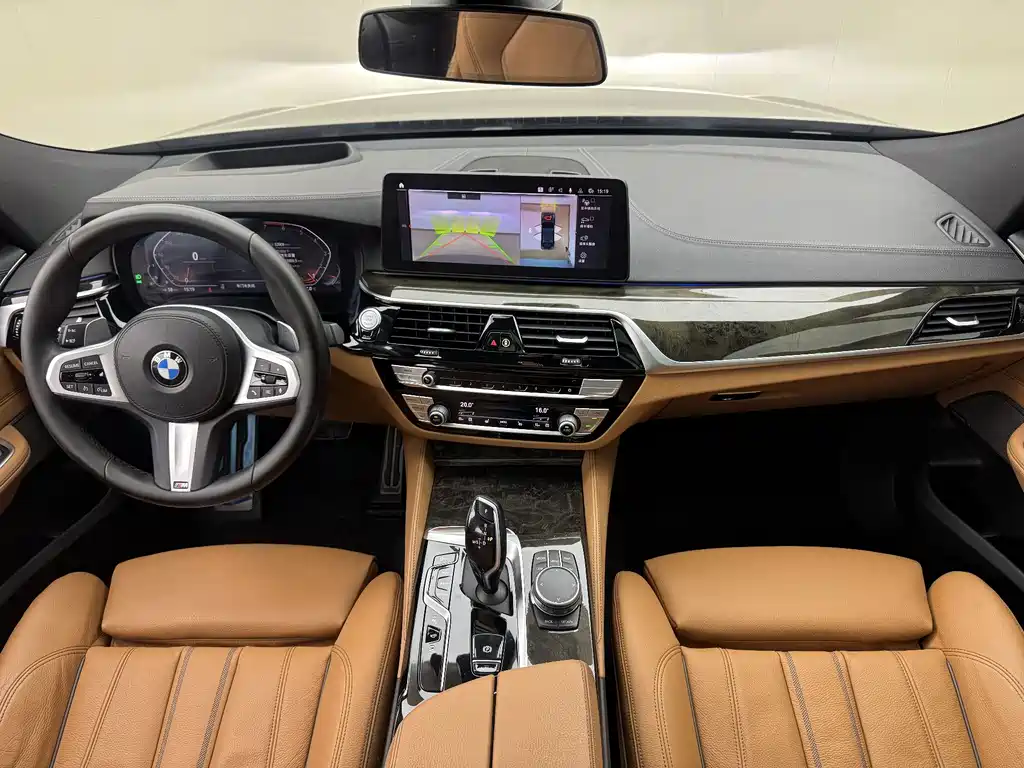 BMW 6 Series GT — фото 18
