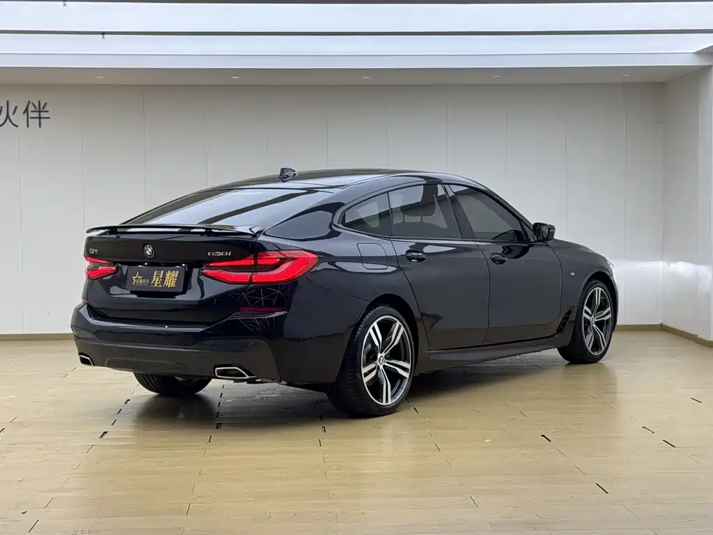 BMW 6 Series GT — фото 19