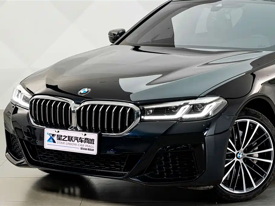 BMW 5 Series — фото 2