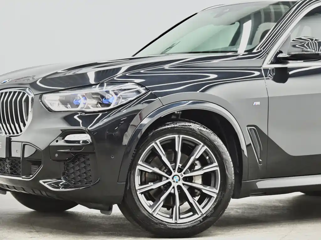 BMW X5 (Import) — фото 25