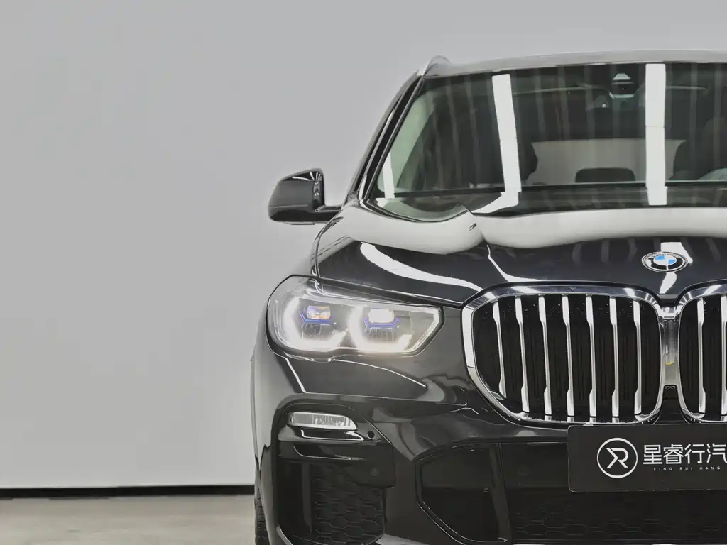 BMW X5 (Import) — фото 28