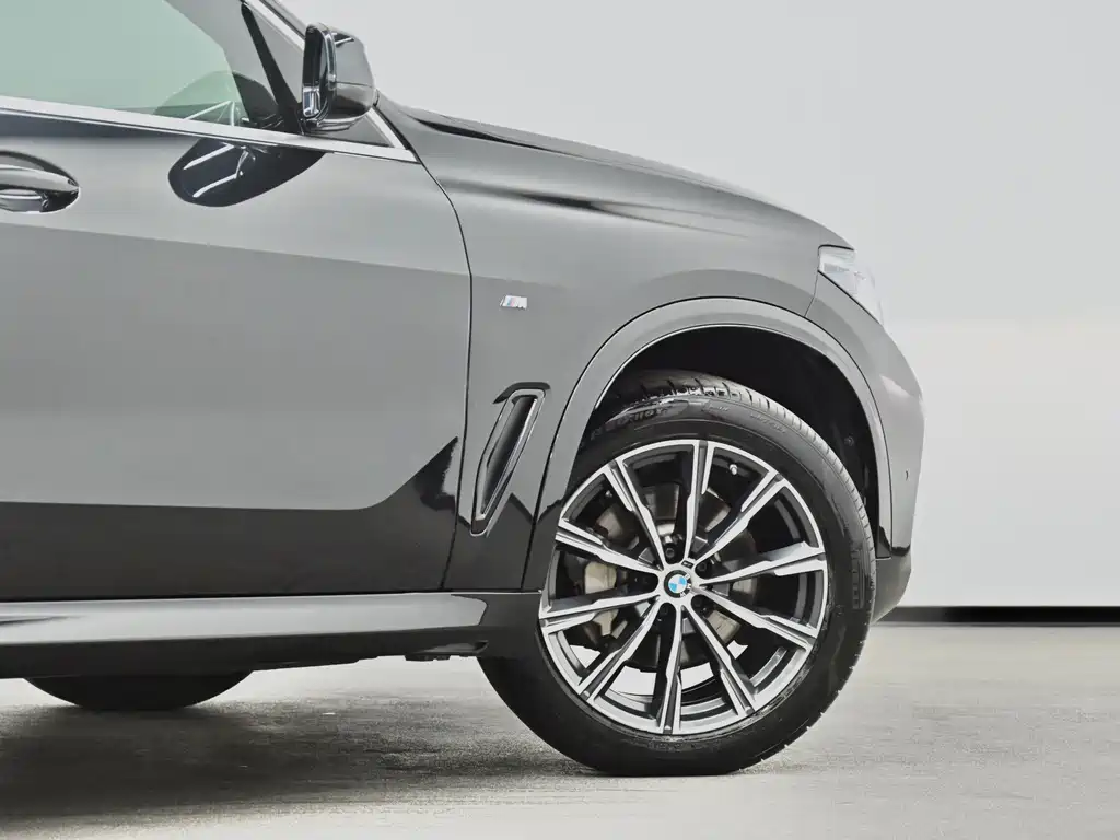 BMW X5 (Import) — фото 29