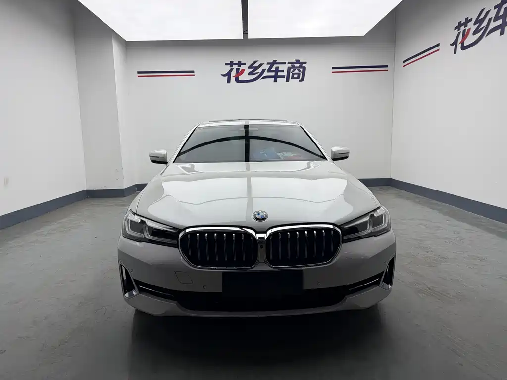 BMW 5 Series — фото 3