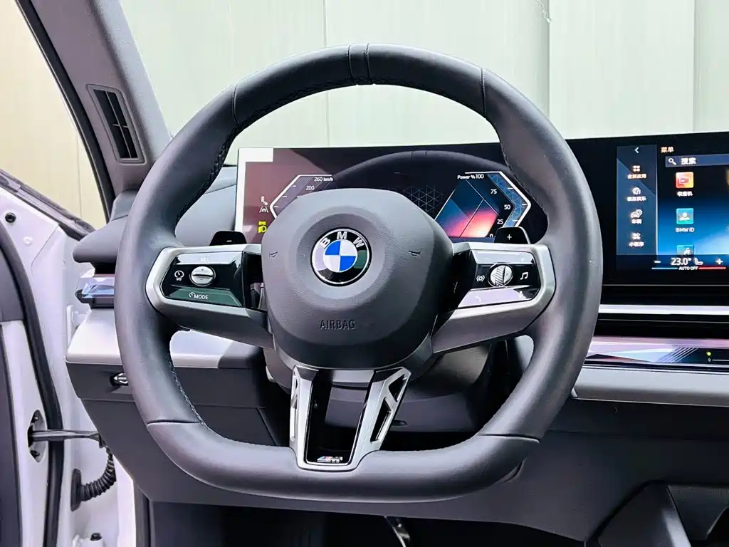 BMW 5 Series — фото 10