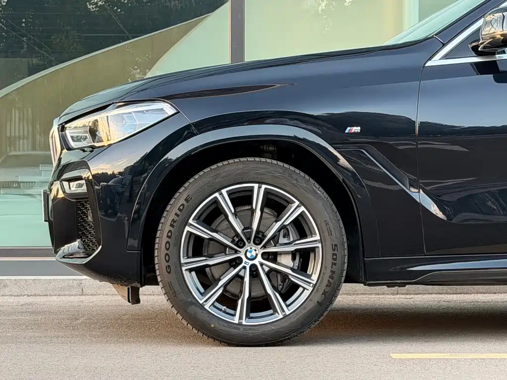BMW X6 — фото 4