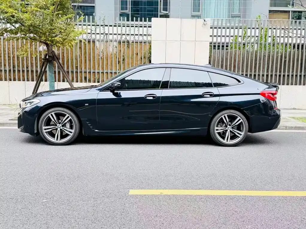 BMW 6 Series GT — фото 2