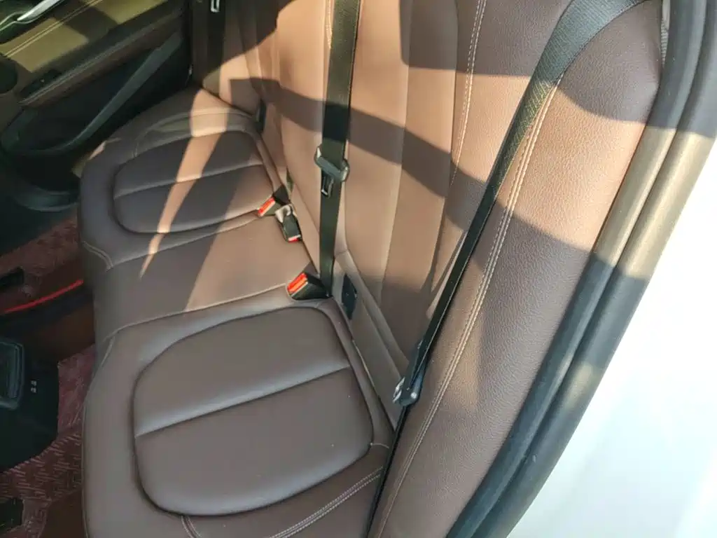 BMW 1 Series — фото 16