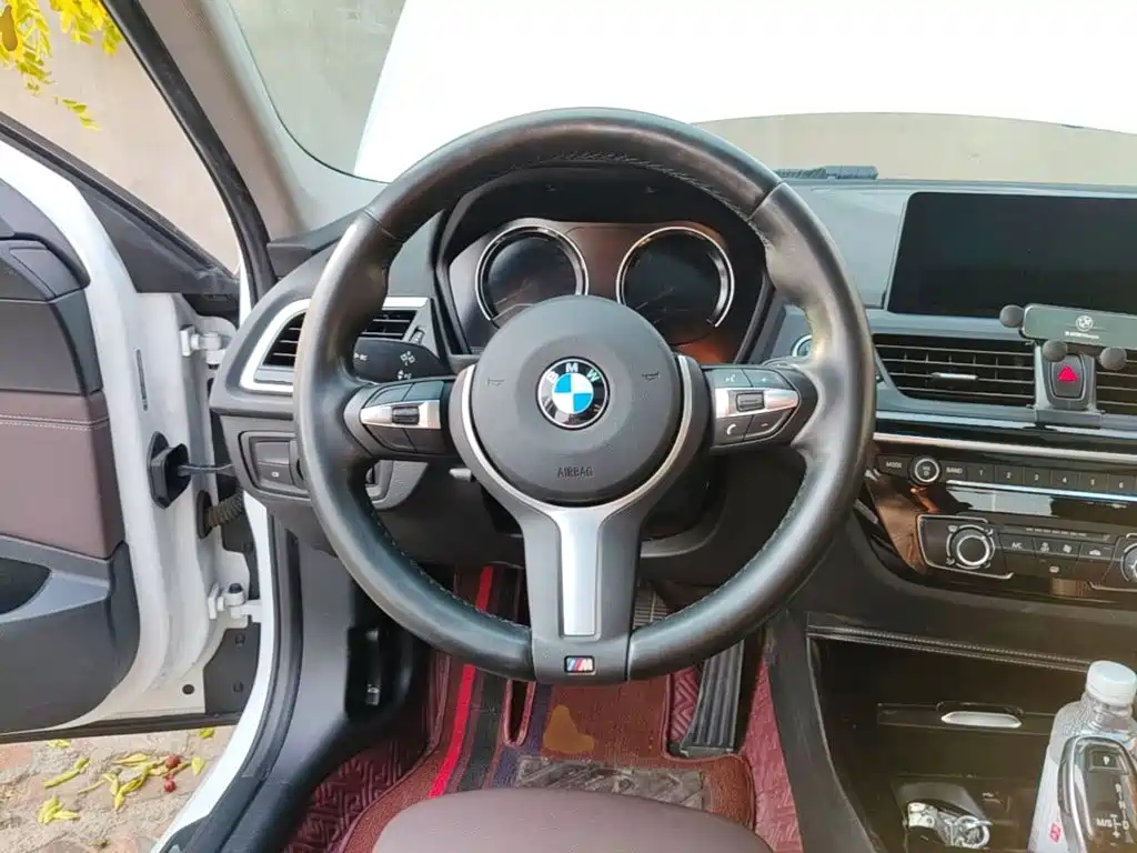 BMW 1 Series — фото 10