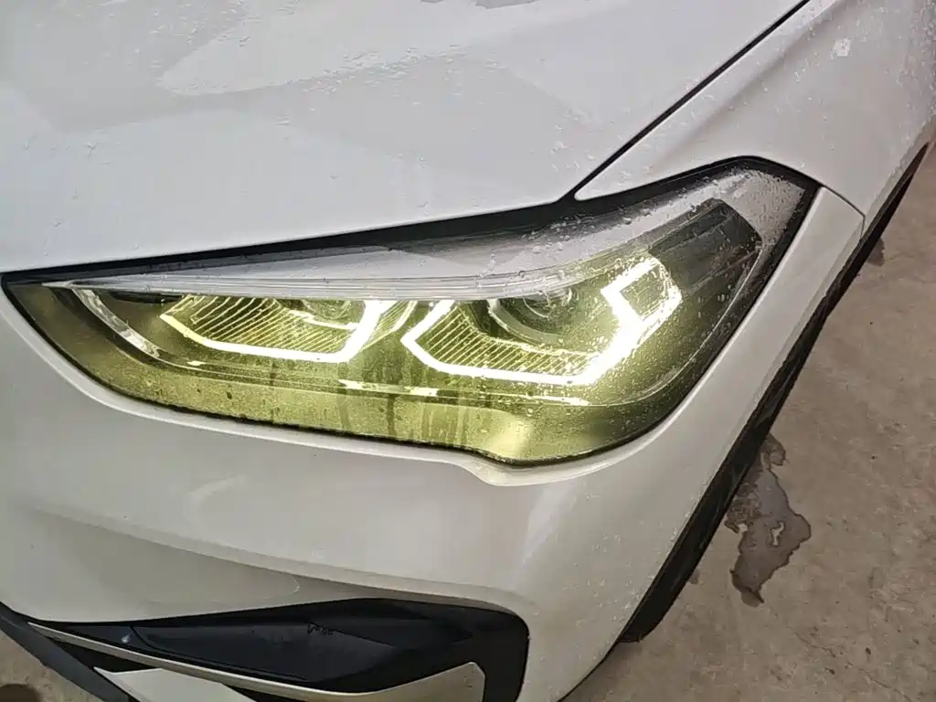 BMW X1 — фото 23