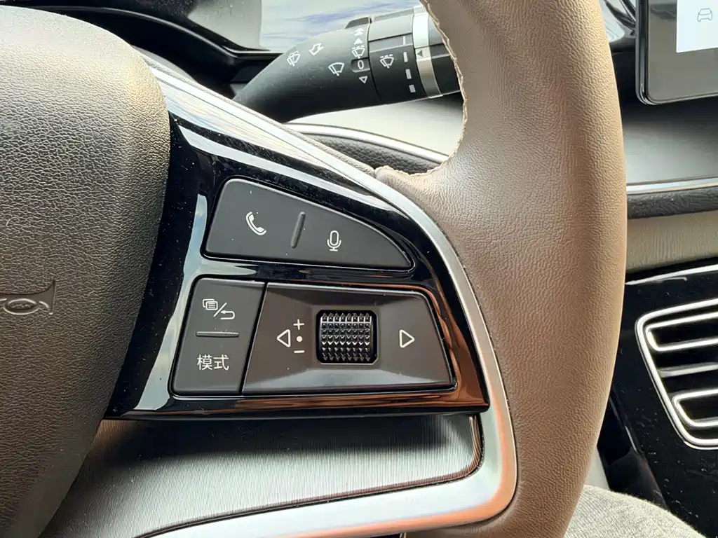 BYD Qin PLUS — фото 18