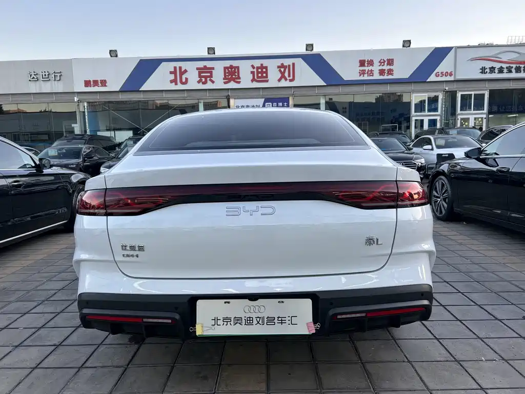 BYD Qin L — фото 7