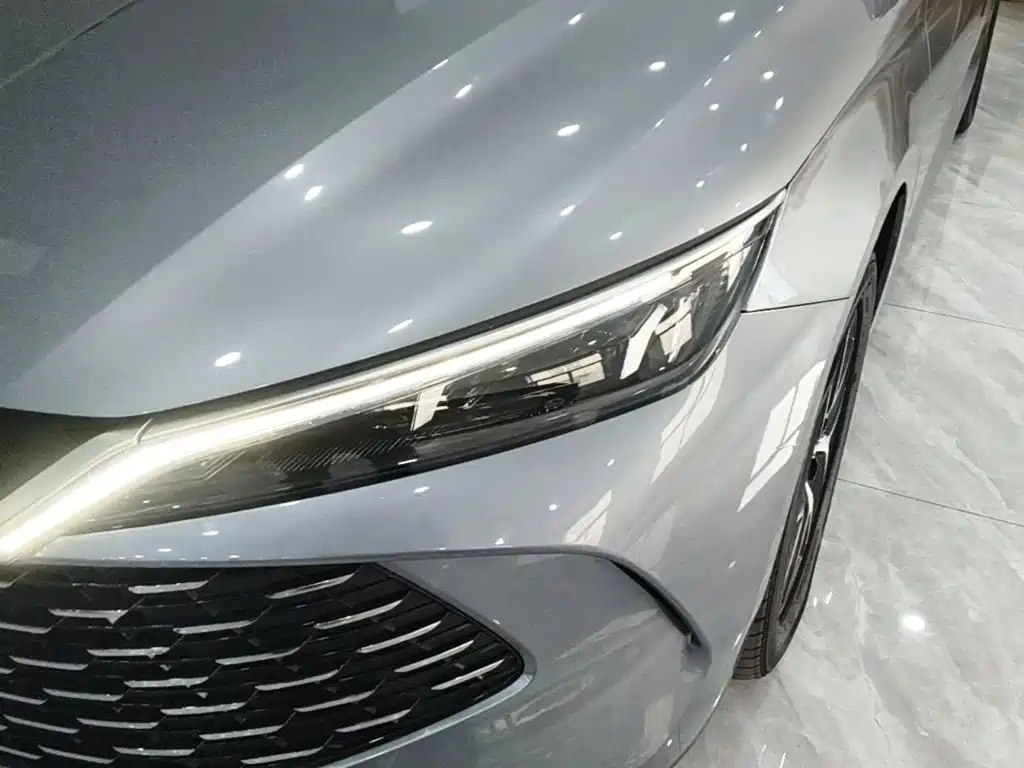 BYD Qin L — фото 23