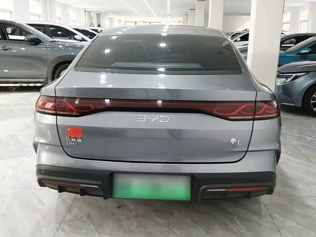 BYD Qin L — фото 5