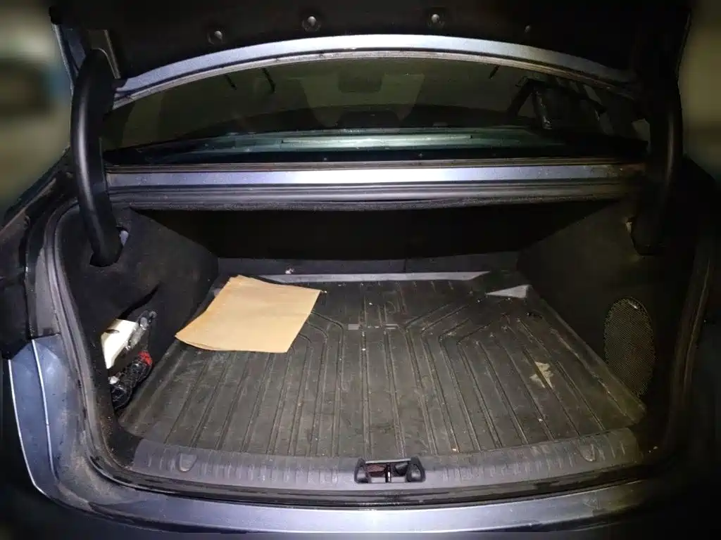 BYD Seal — фото 20