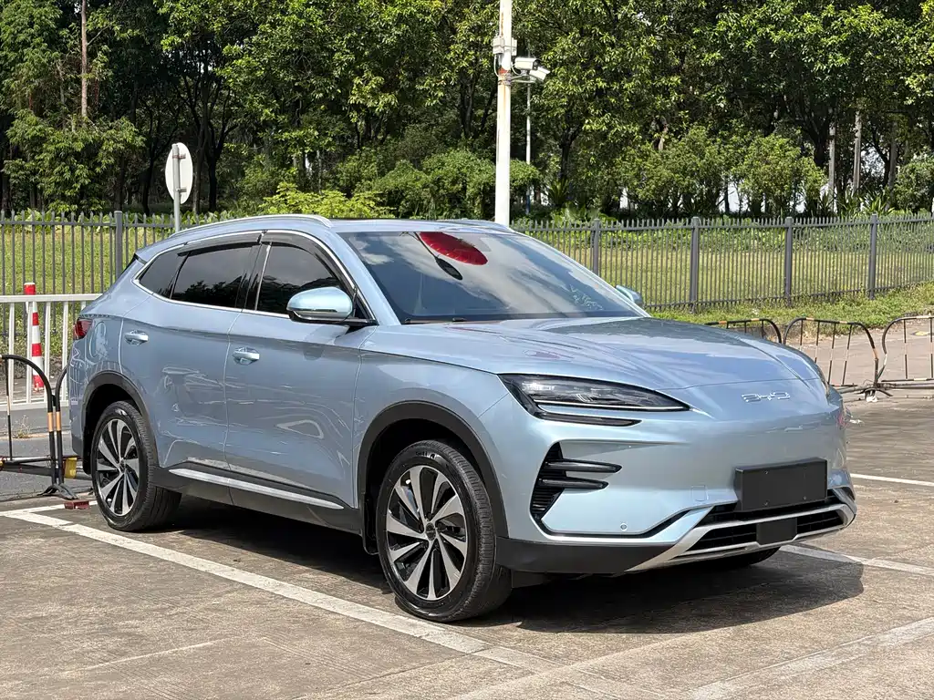 BYD PLUS New Energy — фото 3