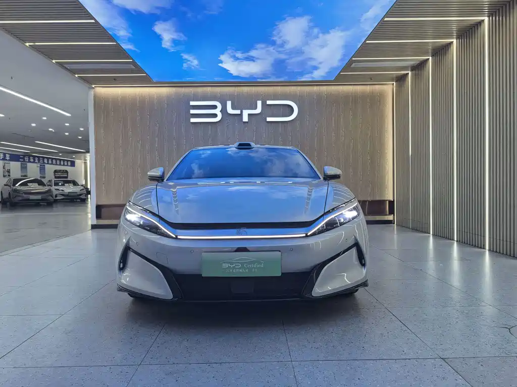 BYD Han L — фото 2