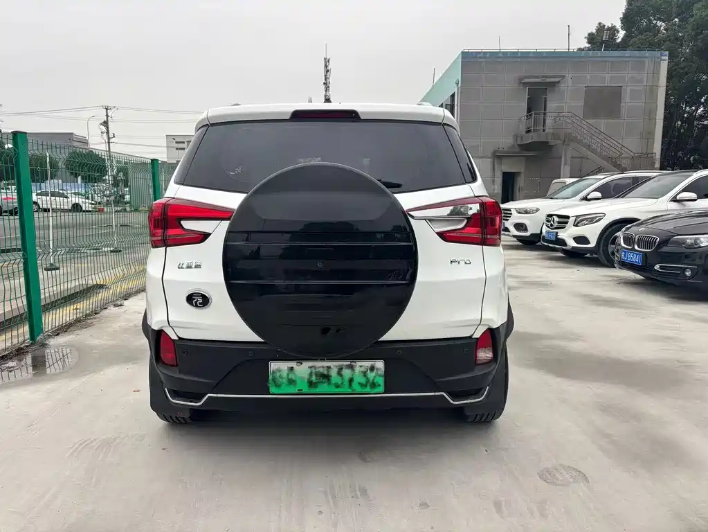 BYD Yuan Pro — фото 8