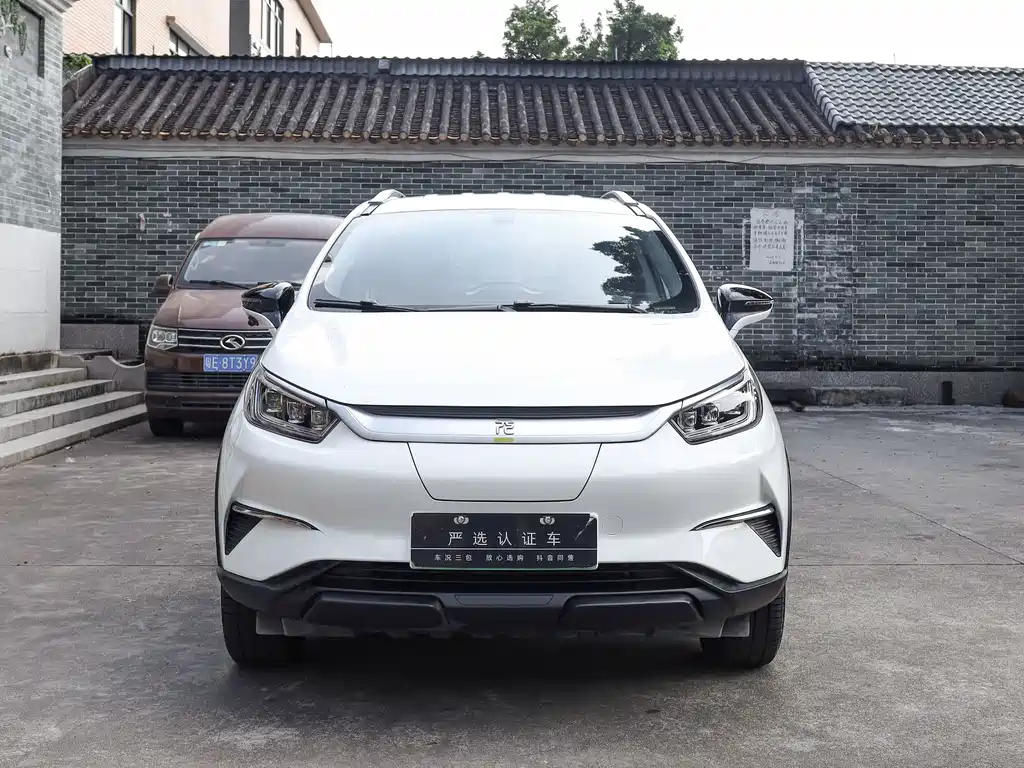 BYD Yuan Pro — фото 3