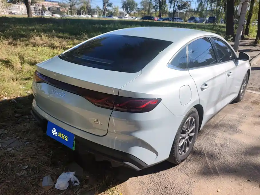 BYD Qin L — фото 3