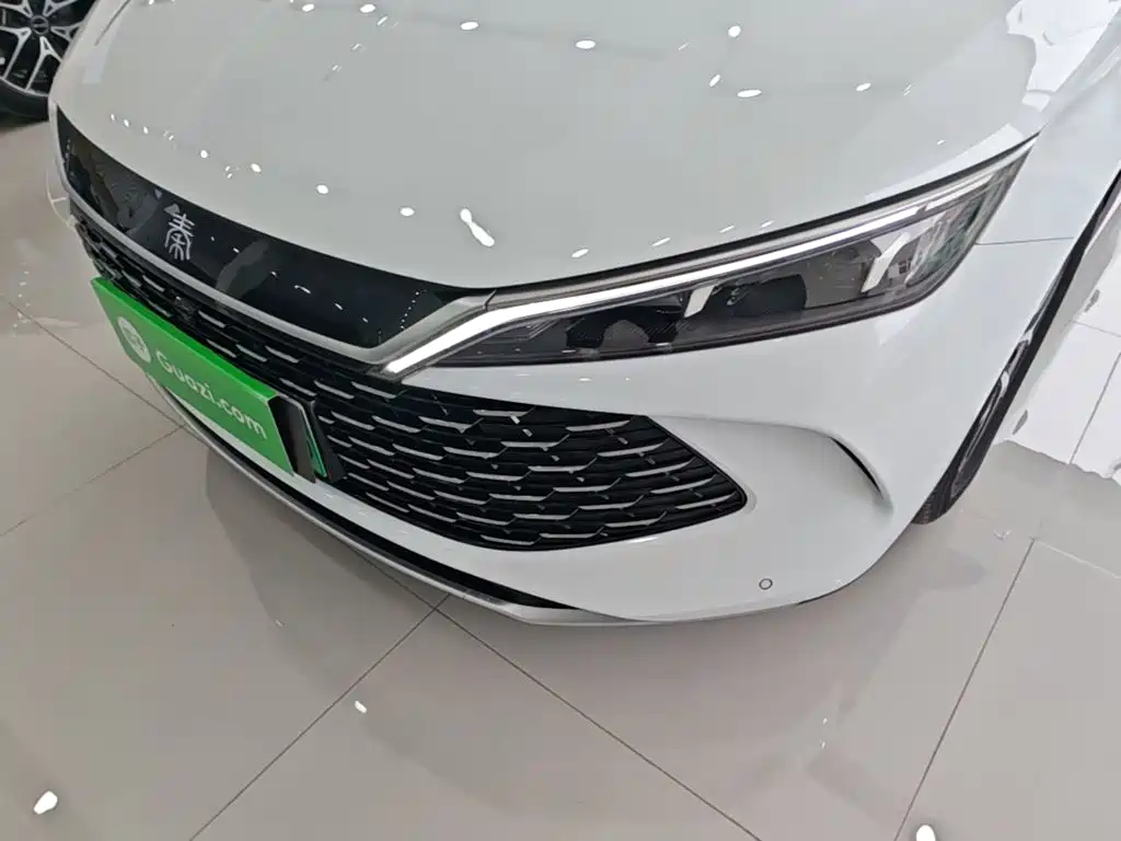 BYD Qin L — фото 23
