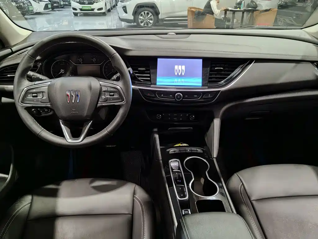 Buick Regal — фото 4