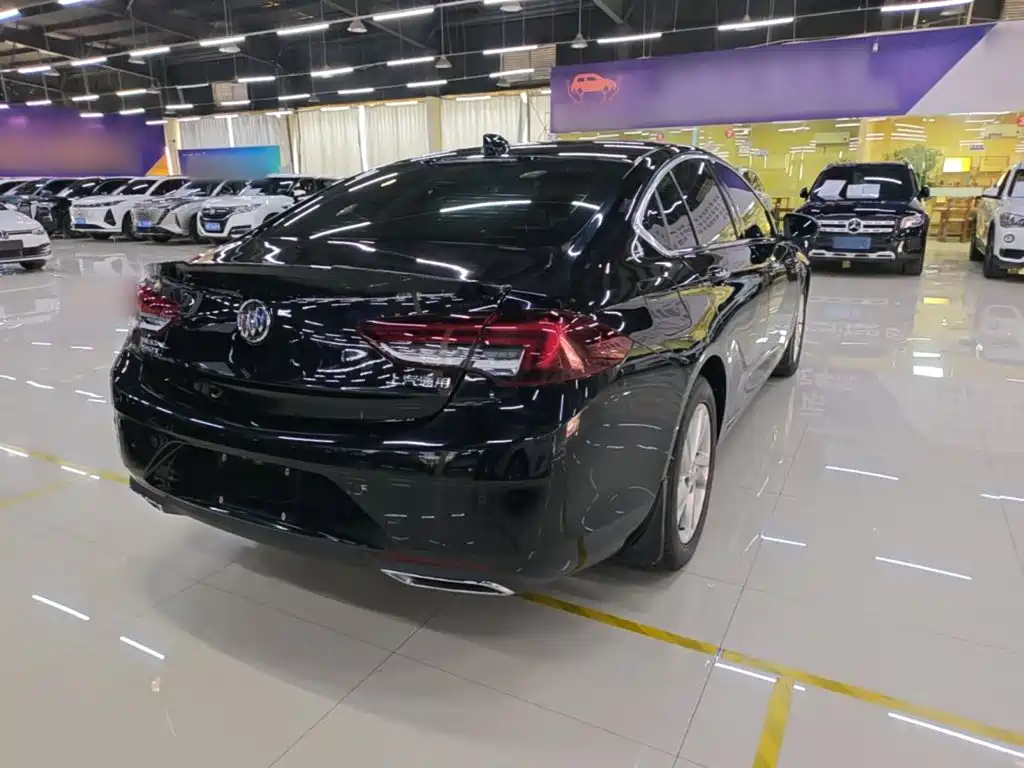 Buick Regal — фото 6