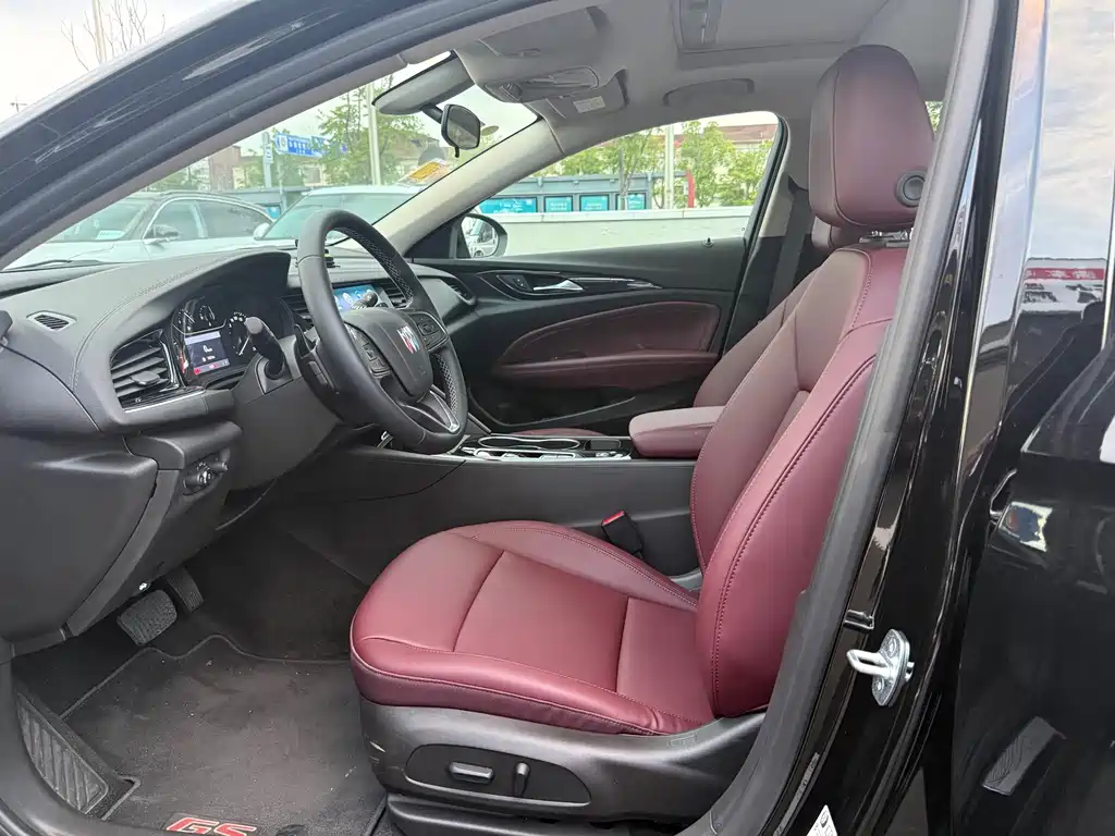 Buick Regal — фото 4