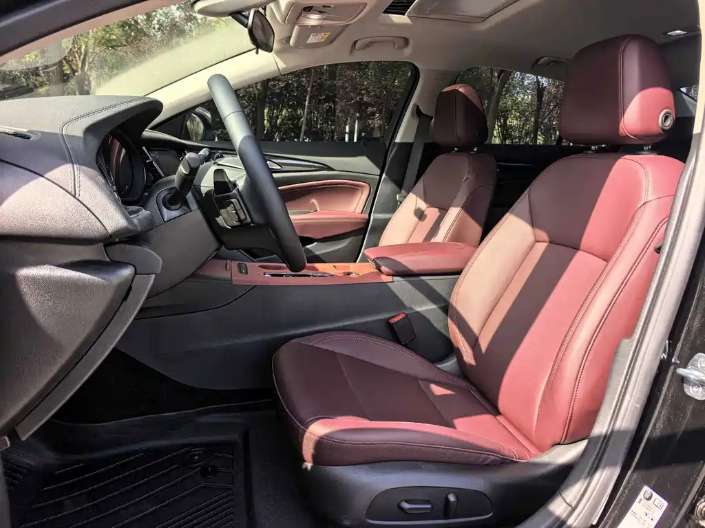 Buick Regal — фото 7