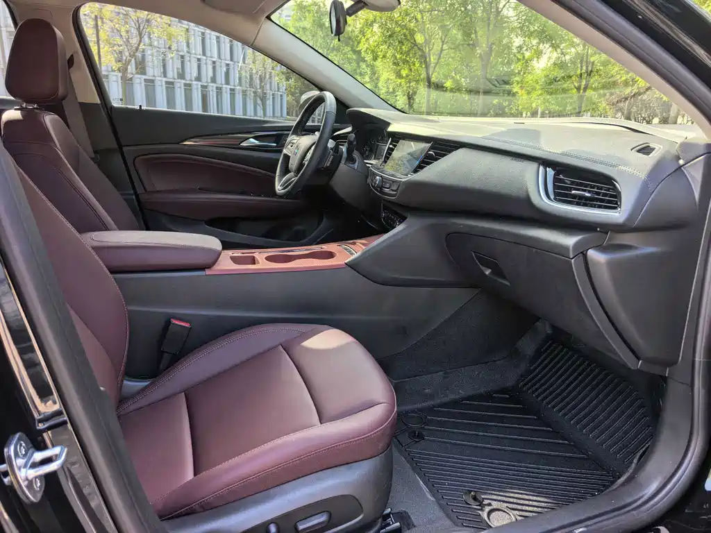 Buick Regal — фото 8