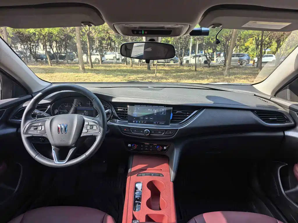 Buick Regal — фото 9
