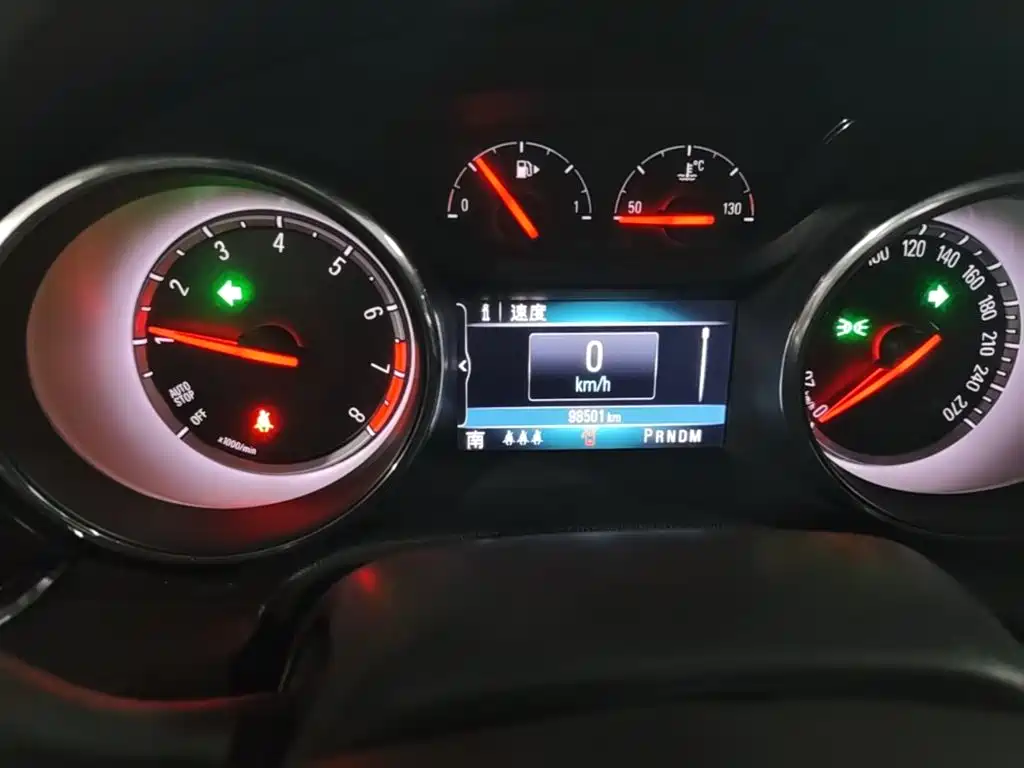 Buick Regal — фото 11