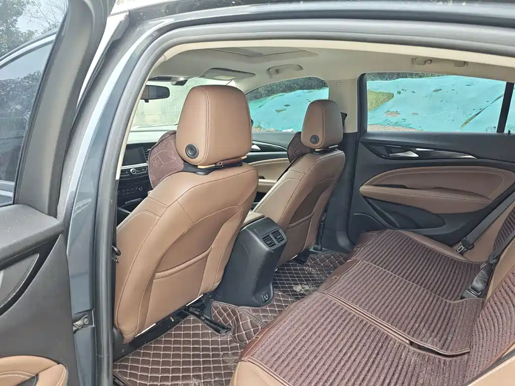 Buick Regal — фото 5
