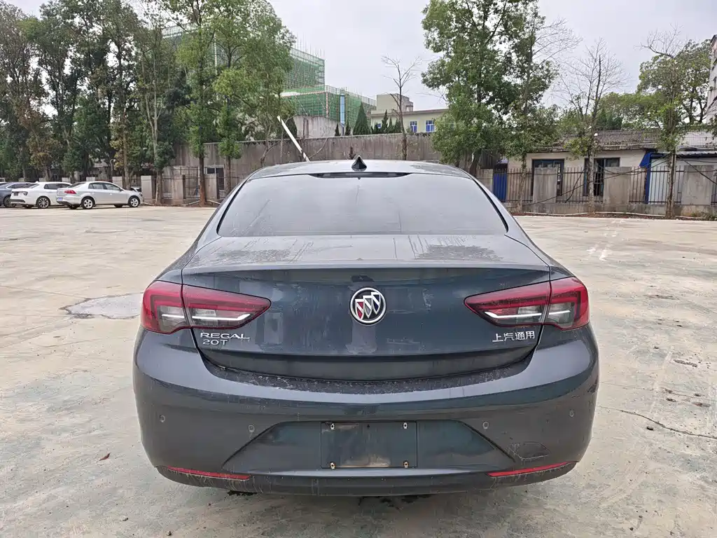 Buick Regal — фото 8