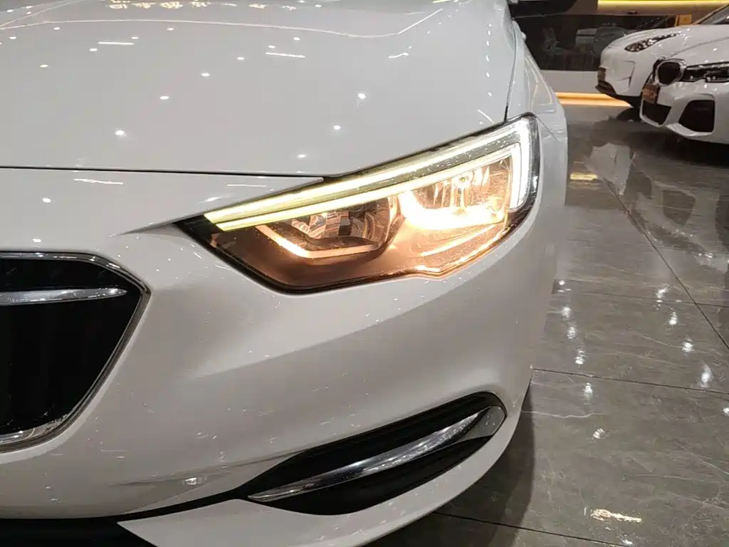 Buick Regal — фото 23