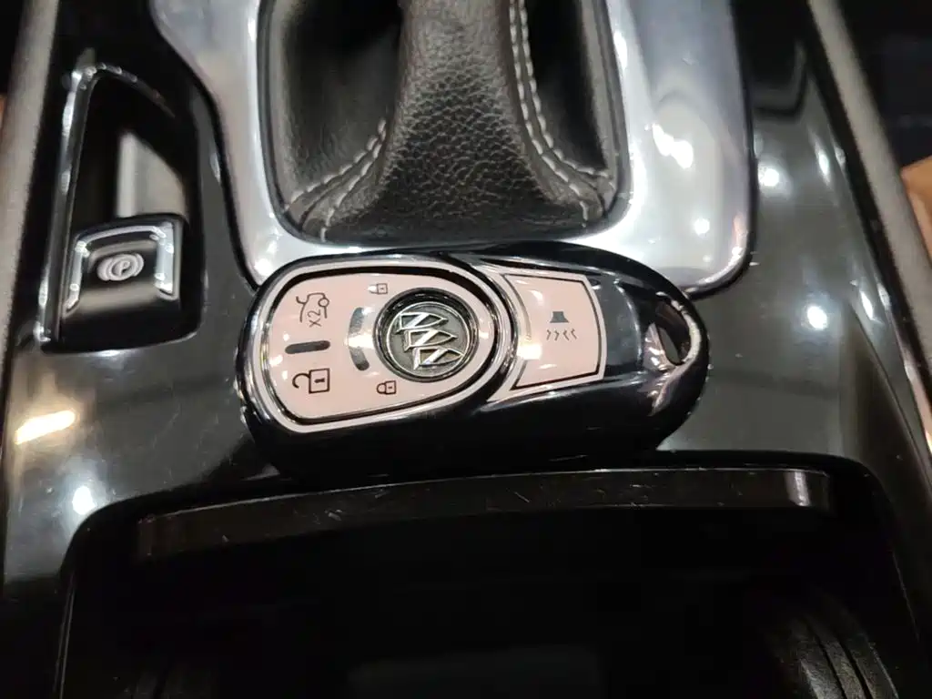 Buick Regal — фото 8